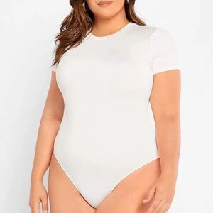 SHEIN White Fitted Short Sleeve Bodysuit​